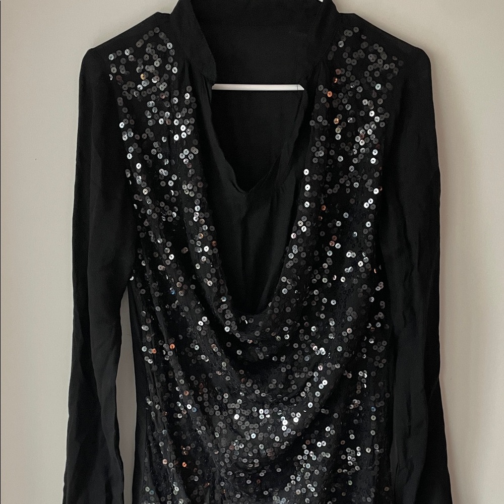 Women’s (S) Long Sleeve Tunic